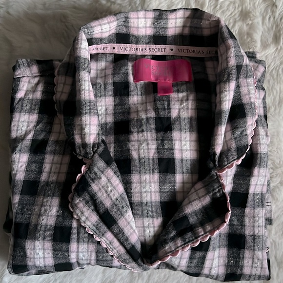 VICTORIA’S SECRET Flannel Pajama Set. Size Small. - Picture 6 of 7